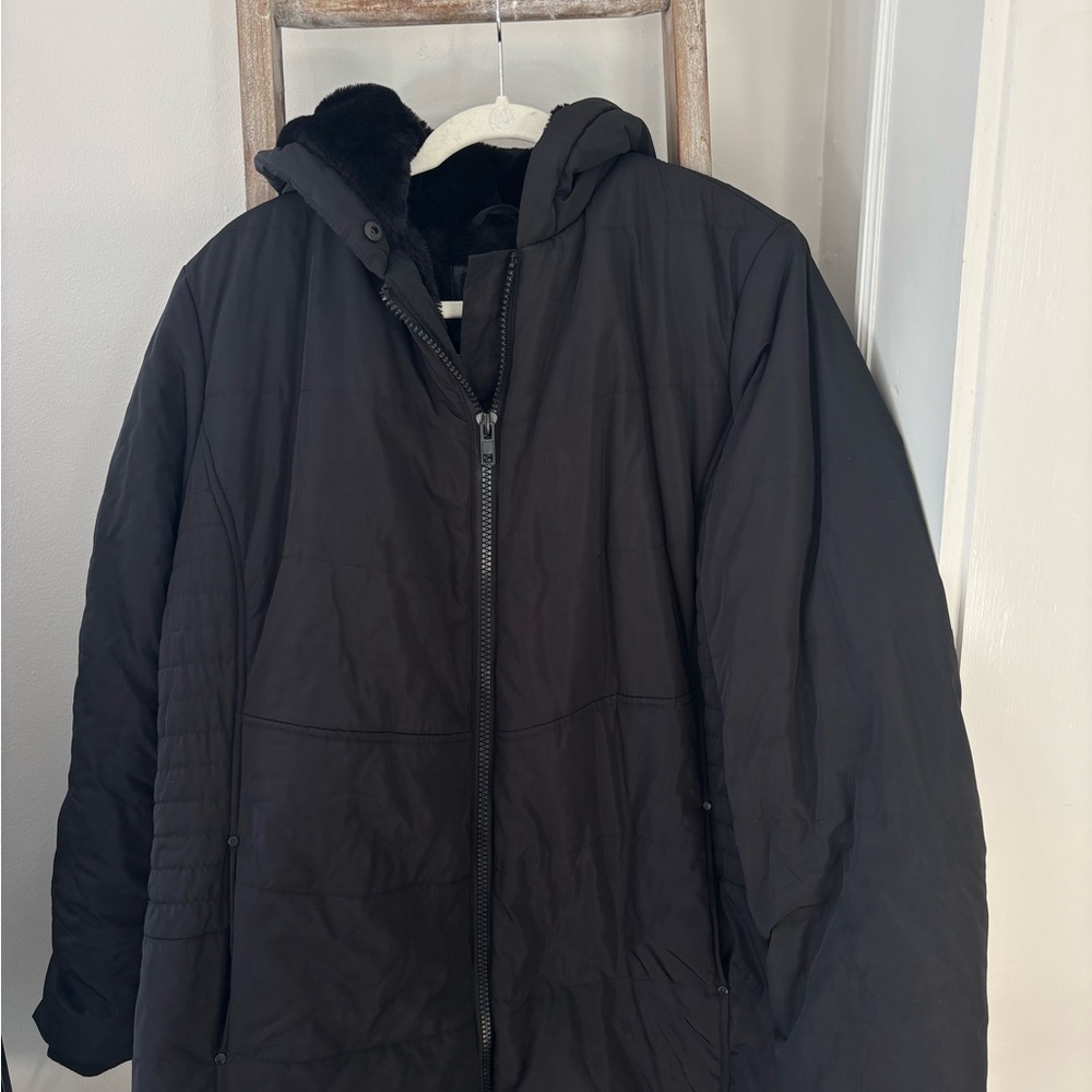 Torrid Black Faux Fur Hooded Longline Puffer Coat - Picture 6 of 11